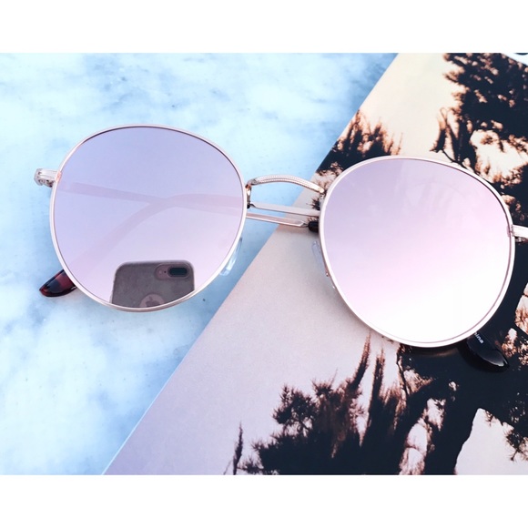 Rose Gold Round Mirrored Sunglasses